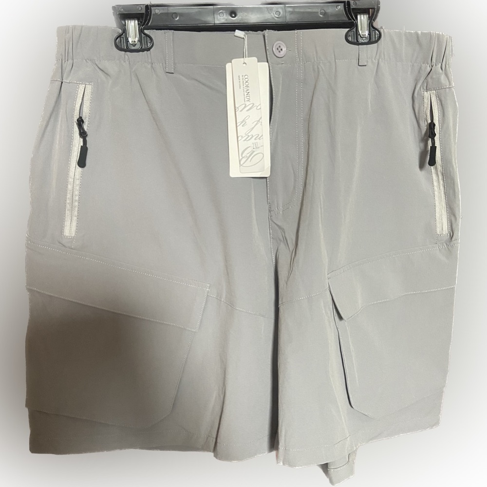Coofandy shorts. Light gray.